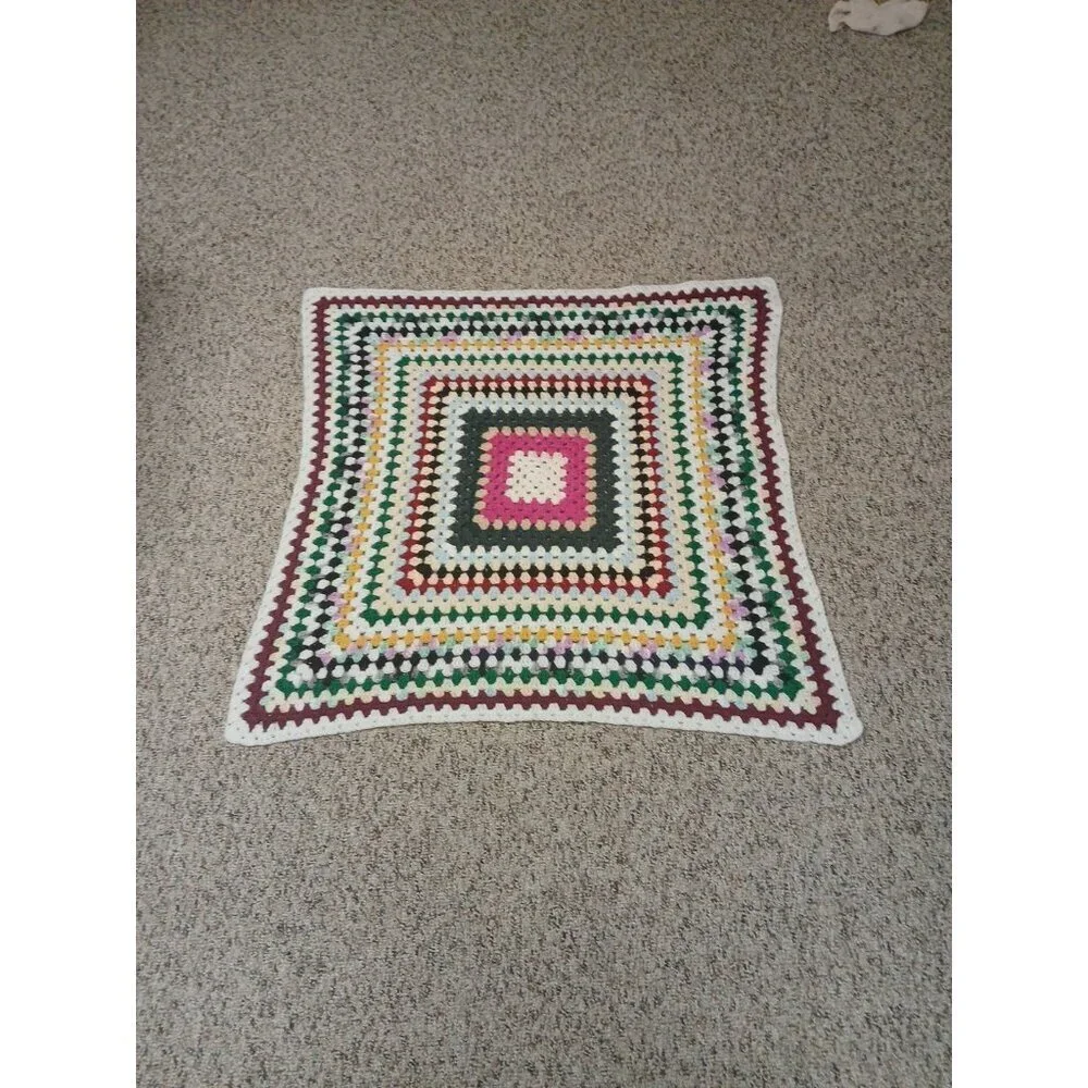 Vtg Crocheted Afghan Around the World‎ Multi-Colored Throw Blanket 35×35